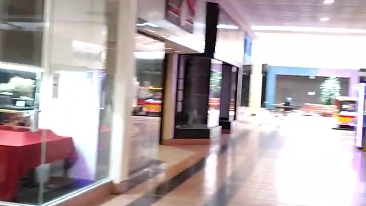 MCKINLEY MALL TOUR