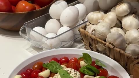 Roasted tomatoes and garlic with fresh basil & cream cheese