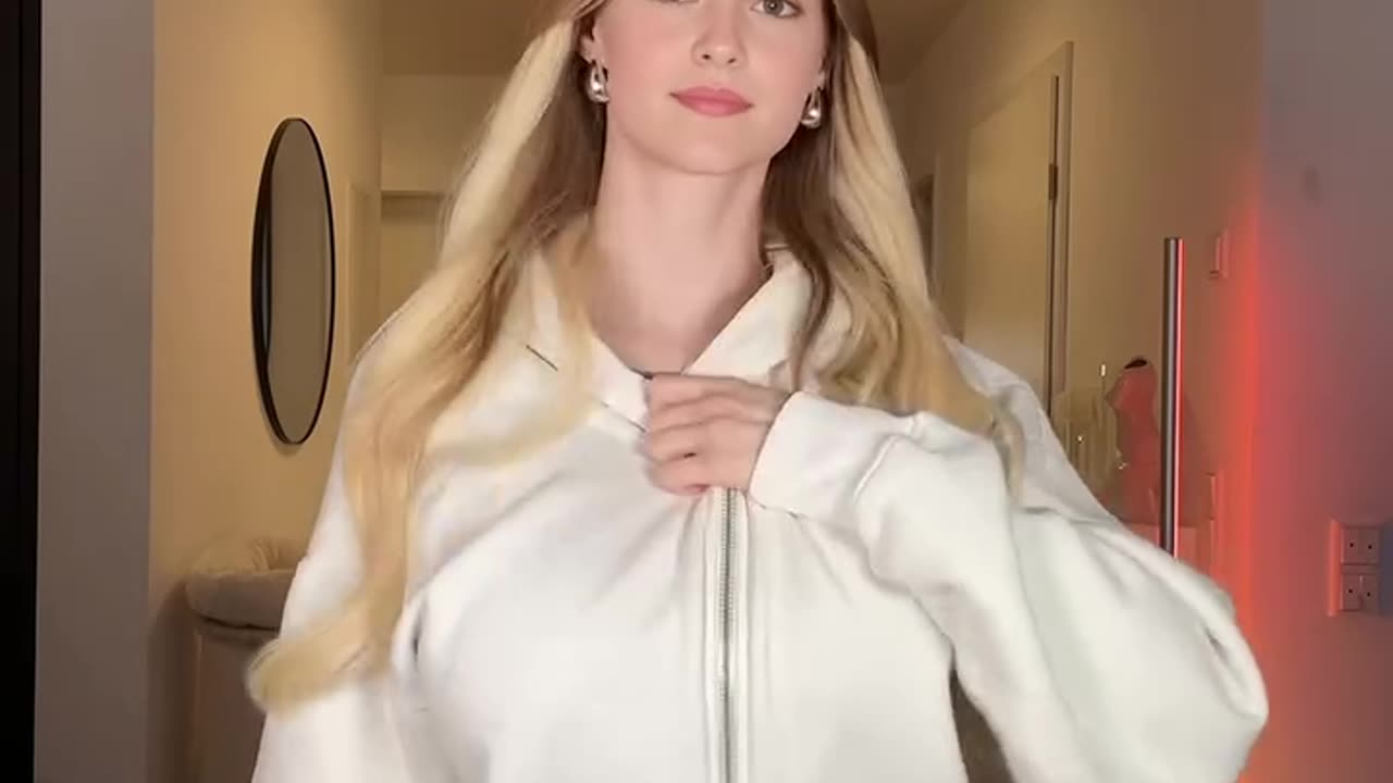 Girl hub