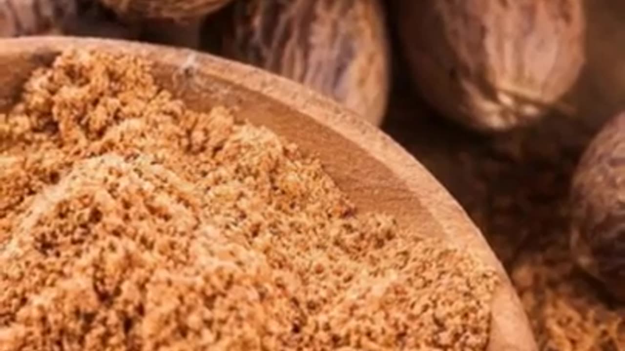 Two benefits of eating nutmeg