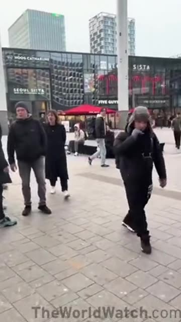 Christian preacher attacked multiple times by Muslims in Amsterdam.