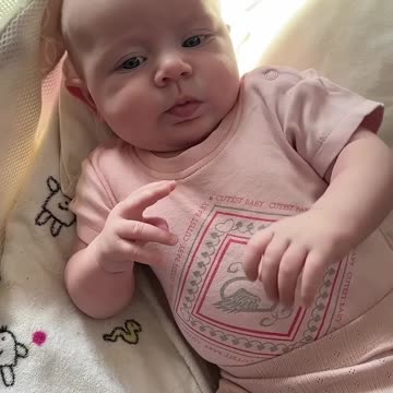 day 80 cozy vibes – kayla’s adorable bed chill moments