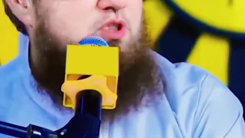 us zamane mein aisa #madeena #viral #hajiabdulhabibattari