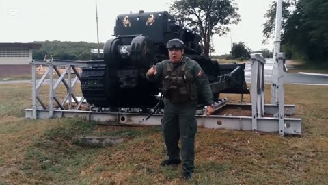 🇻🇪Venezuelan Military Shows How They Convert Tractors into "Tanks"