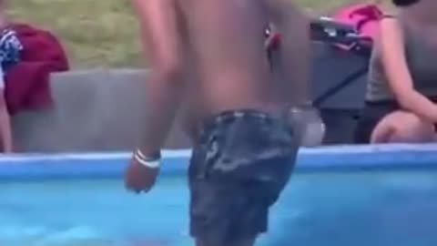 PAJEET WASHING HIS ASS IN THE CHILDRENS PUBLIC POOL