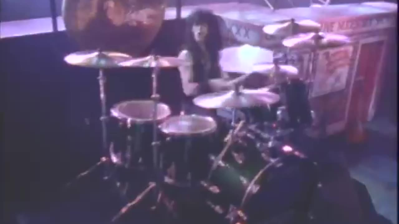 la guns rip and tear