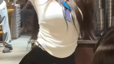 こんにちは日本 - Hello Japan