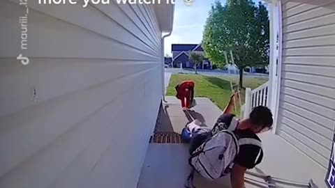 🤣 Mom was NO help at all !!! 🤣 #ringdoorbell #mom #funnyfall #fyp #viral