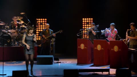 Rhymes (Al Green cover) - Beth Hart & Joe Bonamassa (live)