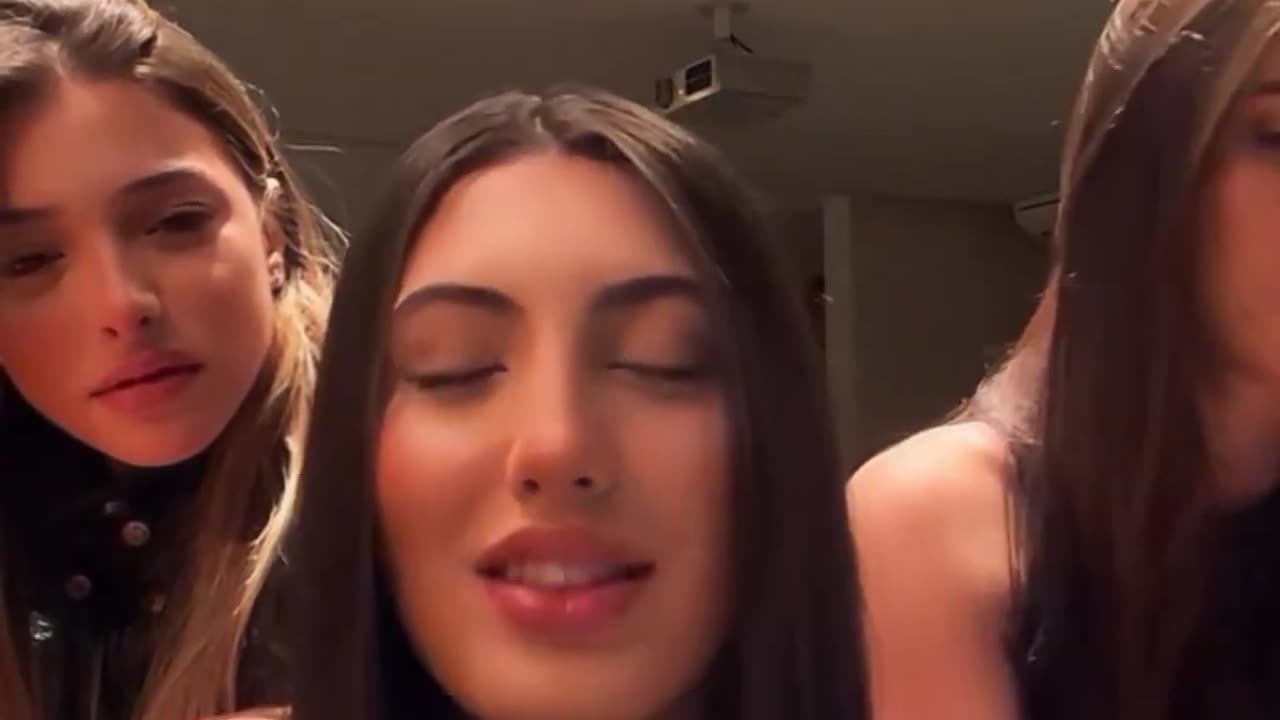 đź’‹Periscope Live 32đź’‹