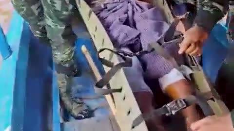 🚑🌿 Myanmar War | KNLA Medics Evacuate Patients by Boat Ambulance | RCF