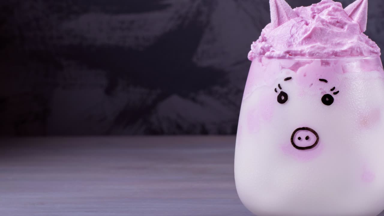 Pigs Love Ice Cream!