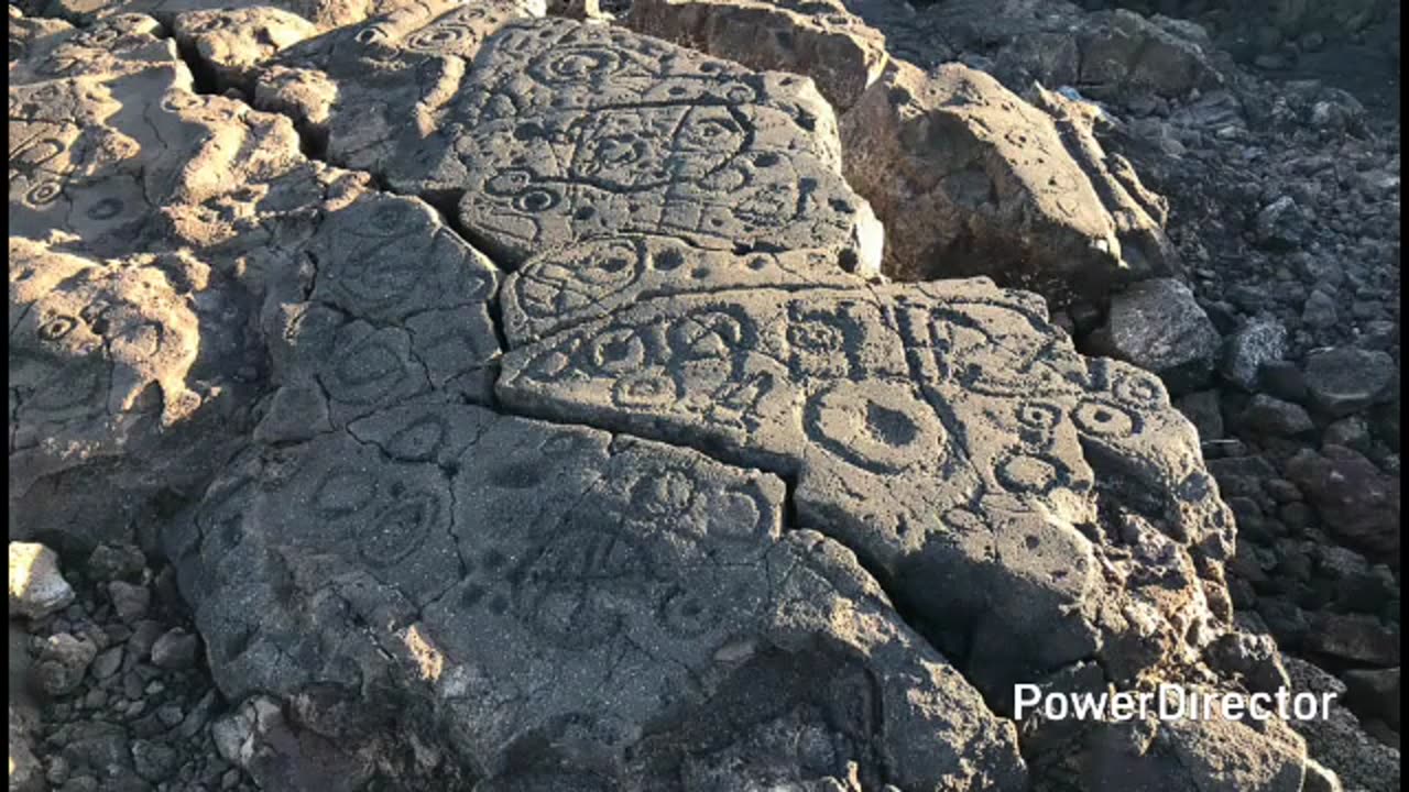 puakō petroglyph park