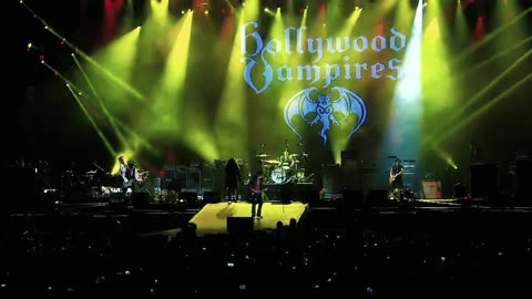 Raise the Dead - Hollywood Vampires (live)