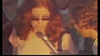AUGUST 17 1977 NEW REPORT ELVIS VIEWING