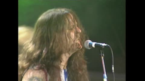 Look What The Cat Dragged In / Drum Solo - Poison (live)