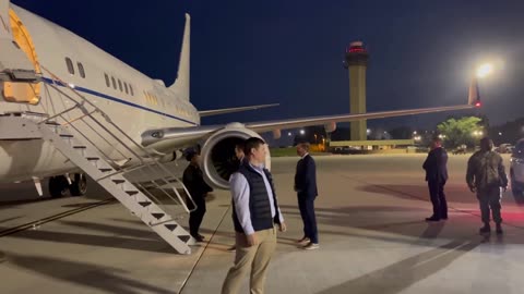 🚨🔥Secretary of Defense Pete Hegseth Wheels up to Tampa. #USA