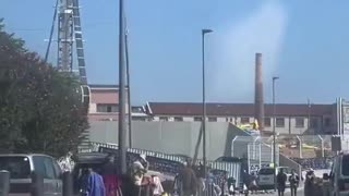 It looks like a post-apocalyptic country but it is Macron's France.