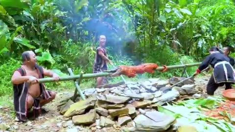 Cooking Crocodile Meat in the Wild 🐊🍀 | Part 1