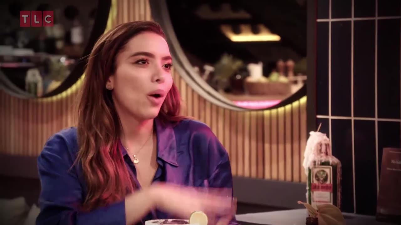 Miłość za granicą - S01E11 - Playing with Matches (lektor PL)