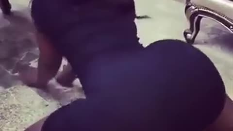Twerking on the floor like a good girl