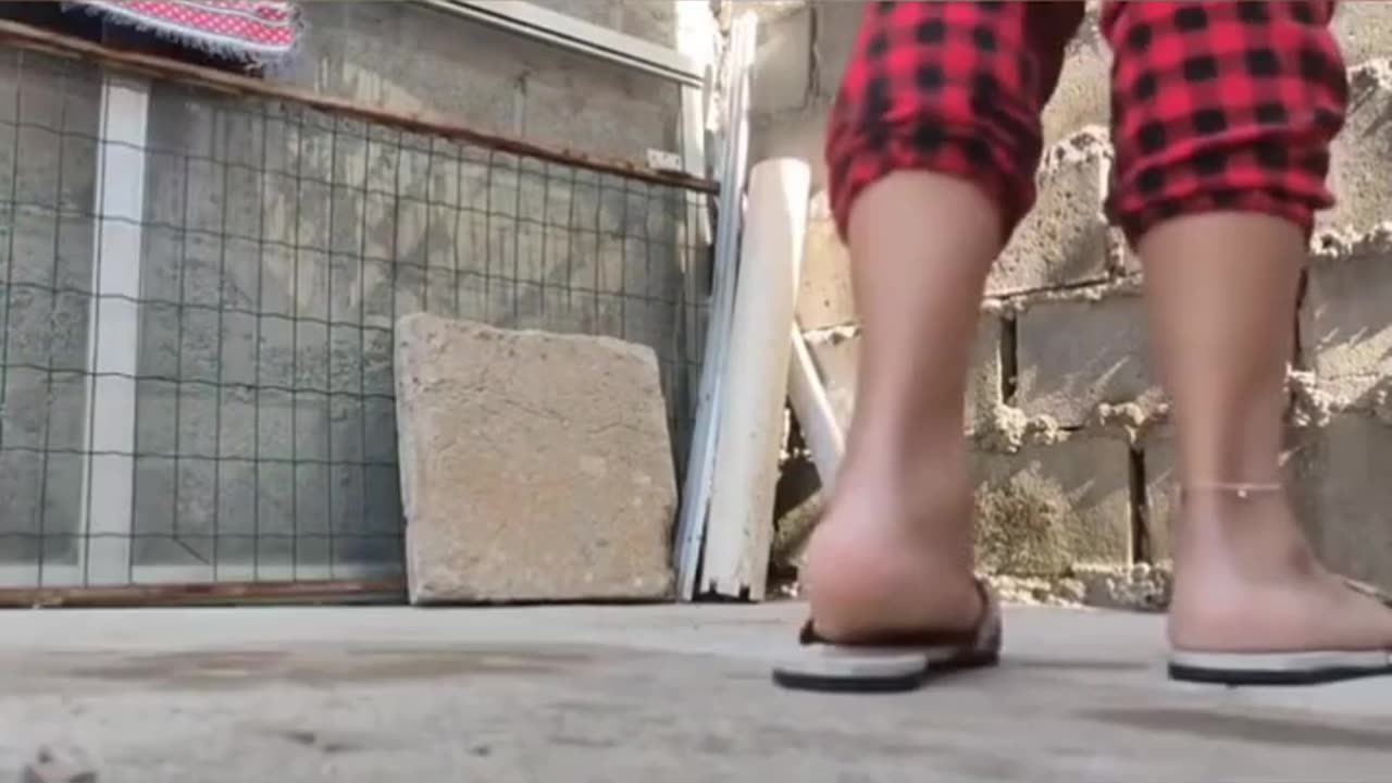 Brazilian brunette flip-flops ASMR Walk in flip flops feet tag Latina feet and soles