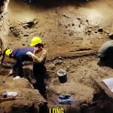 Ancient Arteatfect and Archoelogical History Finds