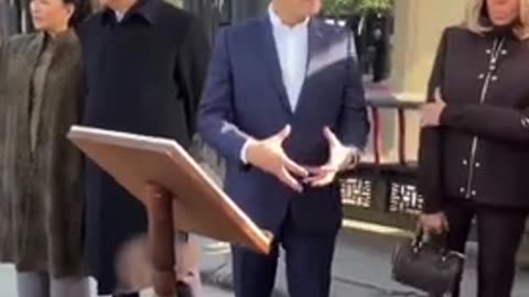 The adventures of two bros - Meeting Xi pingpong in Chaynna