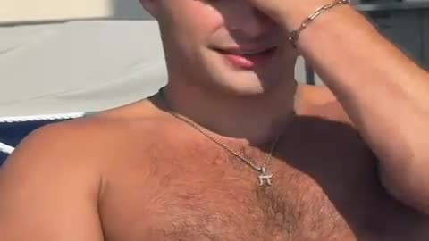 sexy guy - trim, shave or do nothing