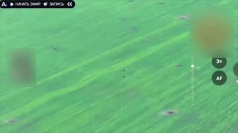 Occupiers break through an anti-tank ditch using a ladder!