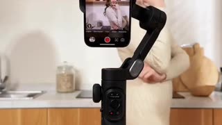 360° Auto Tracking Smart Shooting Phone Holder - Perfect for Vlogging