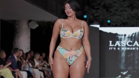 Erifili Sfakianakis amazing Curve Model in Slow-Motion 4K