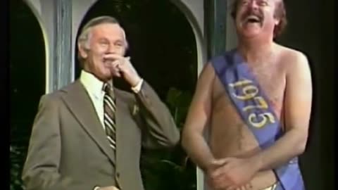 Johnny Carson & Baby New Year tips on how to stay regular #johnnycarson #tonightshow