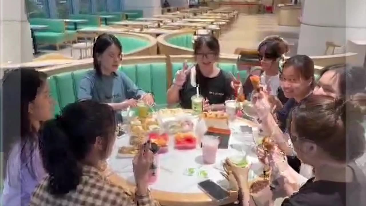 The first week of tea culture kicks off our wonderful team-building happy journey