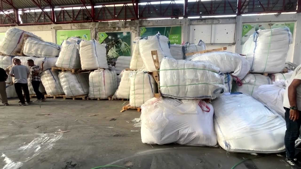 Netanyahu meets Trump at White House as Israel, Hamas discuss ceasefire