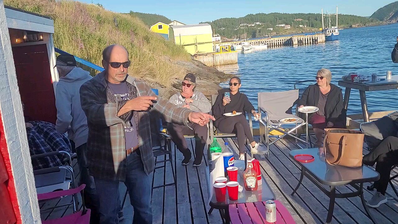 Lynn, Jaxxon and Hannah Get Screeched In As Honorary Newfoundlanders.