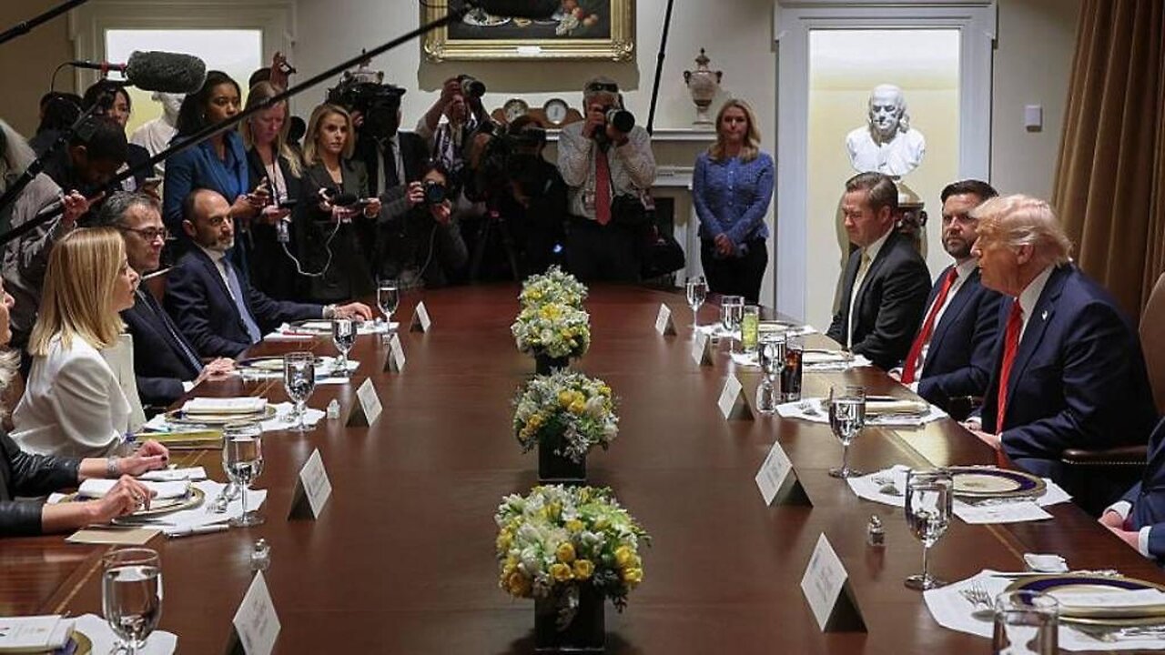 Trump says he s in no rush to do trade deals during White House meeting with Italian PM