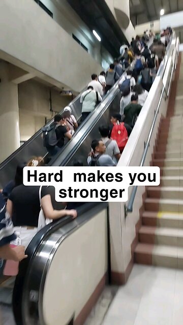 Make the uncomfortable choices. There is no growth sitting on your sofa. #mindsetmotivation