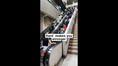 Make the uncomfortable choices. There is no growth sitting on your sofa. #mindsetmotivation