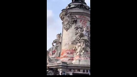 BREAKING NEWS:📣 France has lost control. This is a Muslim protester climbing up on a sacred…