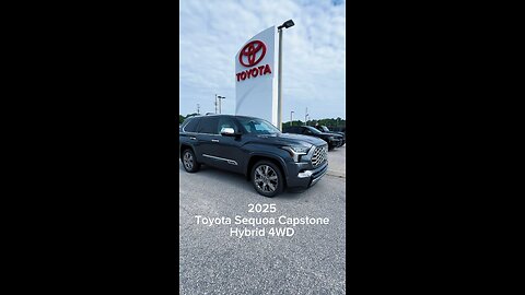 2015 Toyota Sequoia Capstone Hybrid