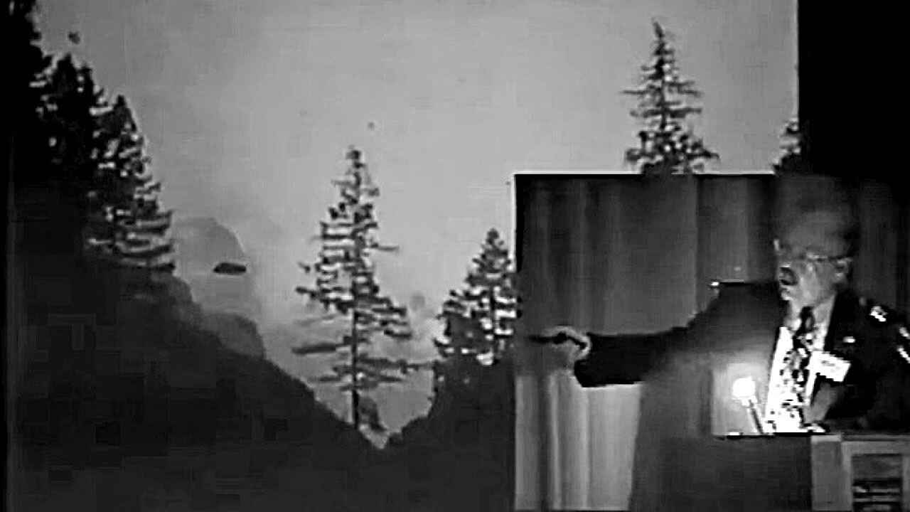 Dr. Richard F. Haines shows “photographic evidence” of the UFO phenomenon