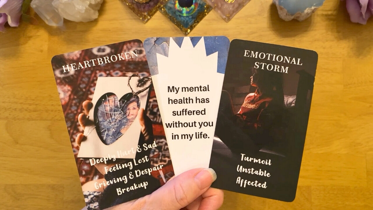 THIS SILENCE BETWEEN YOU IS SO PAINFUL 😰 THEY MISS YOU MORE THAN YOU REALIZE (LOVE TAROT READING)