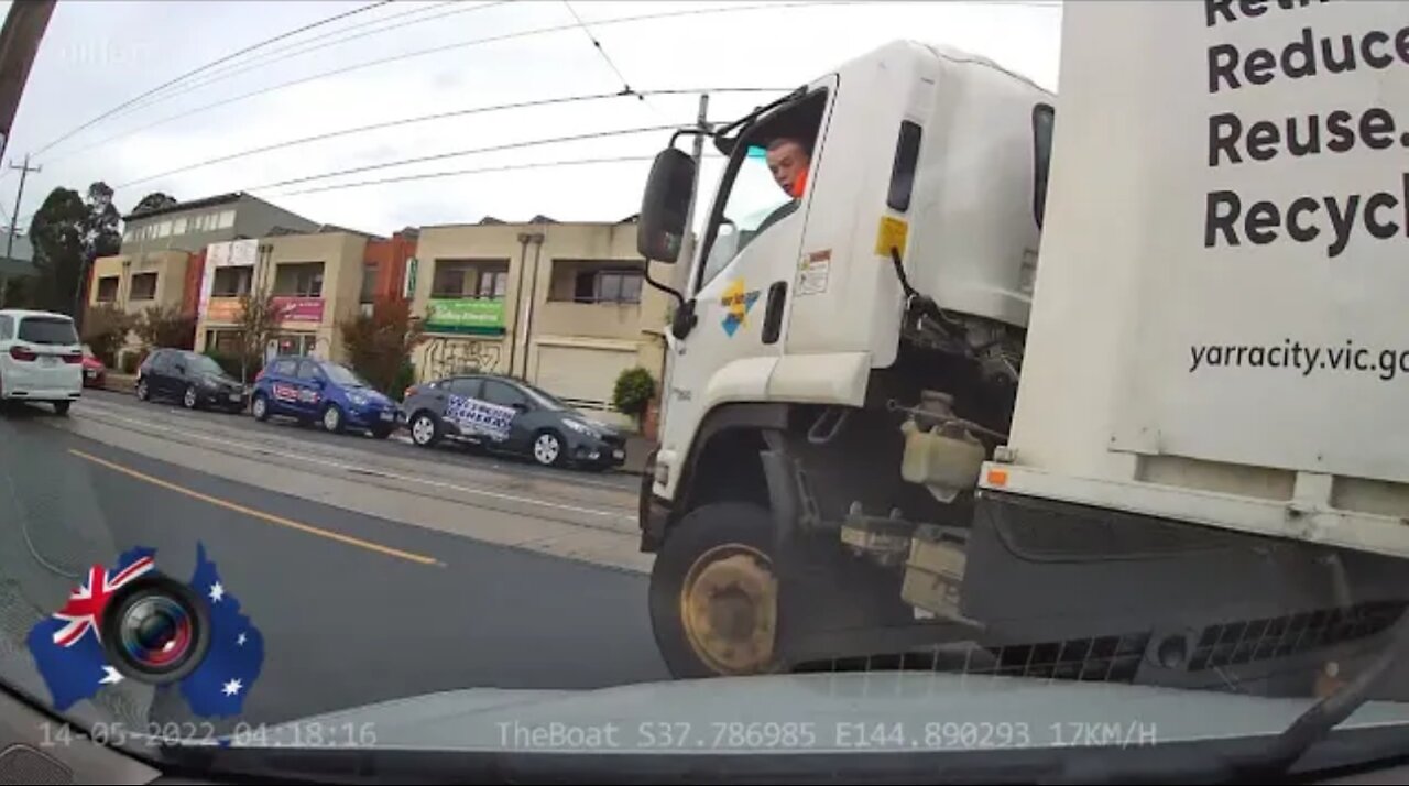 Aussiecams - Garbage truck changes mind at last minute and runs over car bonnet! Language Warning 🤣