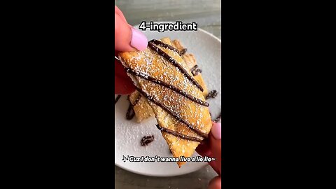 Nutella toast pies