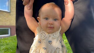 Baby Kayla Tries to Walk Again with Mommy – Precious First Steps!