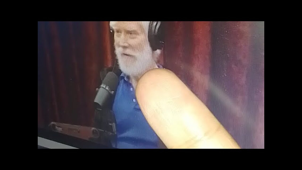 REVIEW: This Episode of the Joe Rogan Podcast is a 6/10!