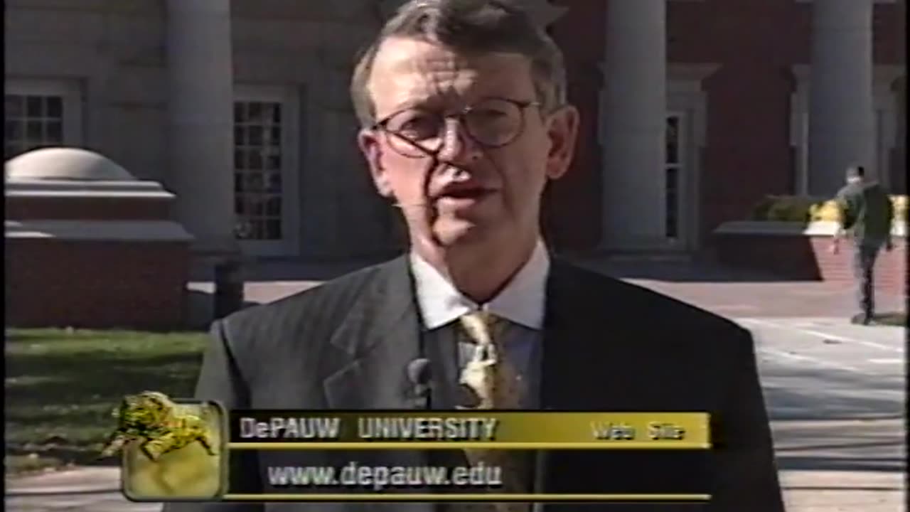 November 10, 2001 - Halftime Monon Bell Message from DePauw President Bob Bottoms