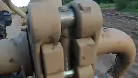 🙏🇺🇦 AFU soldiers, riding a buggy, fight off an FPV drone that was ambushed