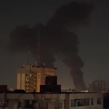 ⚡️🇮🇱🇮🇷 Now the sounds of explosions can be heard in Tehran
